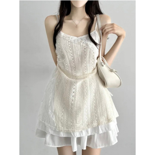 Autumn/Winter French-style fashionable, breezy drawstring tie-waist lace camisole for women, layered with chiffon skirt as base layer dress