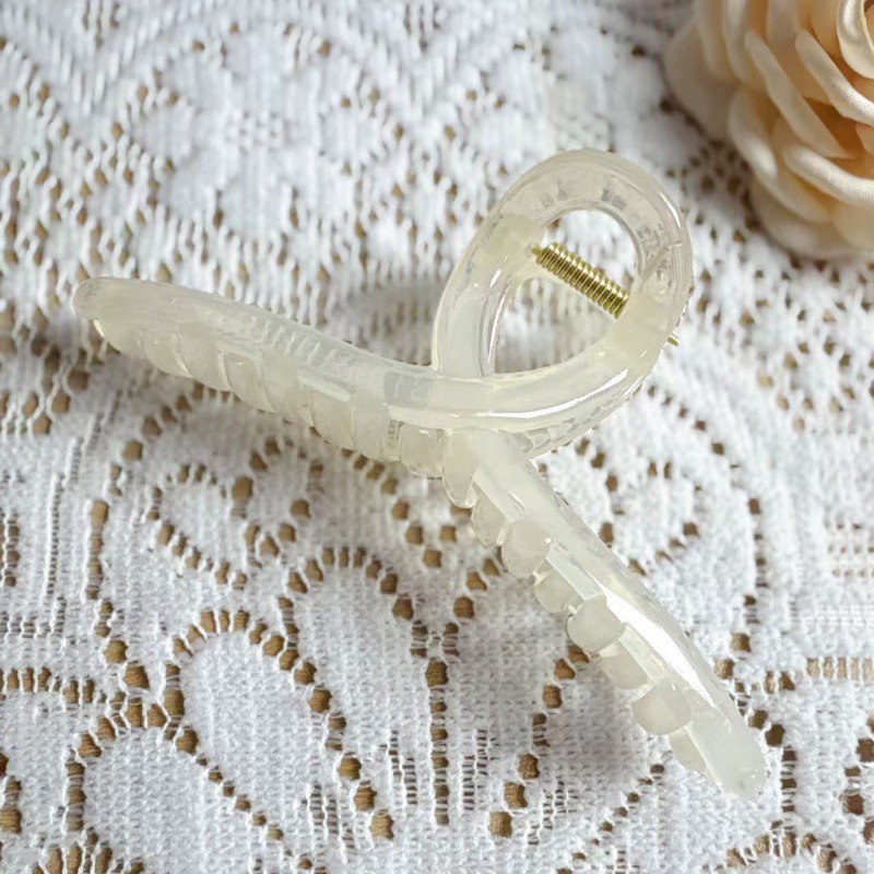 グラブクリップ サメクリップ 良質 13cm ふっくら後頭部の髪 高級ヘアクリップ ハーフタイヘアクリップ 小さな爪クリップ