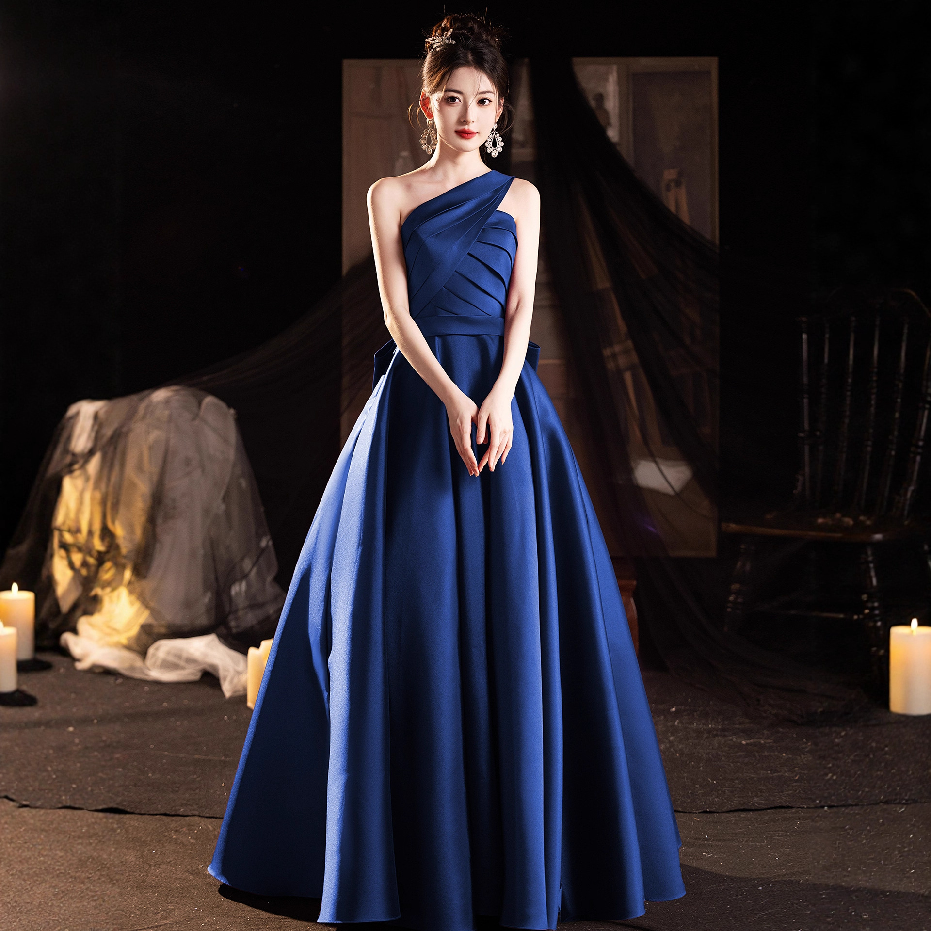 Blue Evening Dress, Classy Accessible Luxury Niche Annual Meeting Host Banquet Dress, One-Shoulder Art Exam Solo Performance Dress