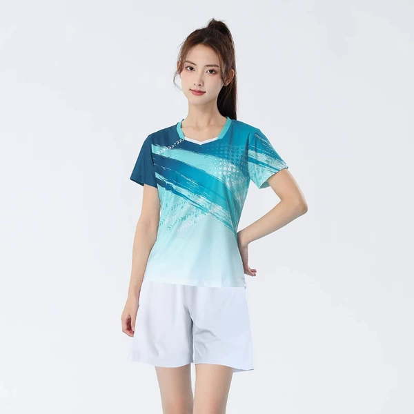 3 women's Oolong Green + White Shorts