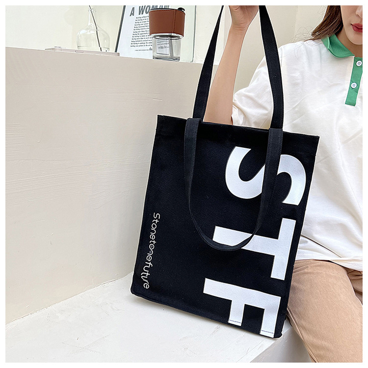 Women's Large All Seasons Canvas Letter Streetwear Square Magnetic Buckle Tote Bag display picture 2