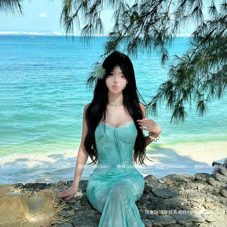 跨境法式浅绿色印花网纱吊带连衣裙女夏海边度假纯欲性感鱼尾包臀