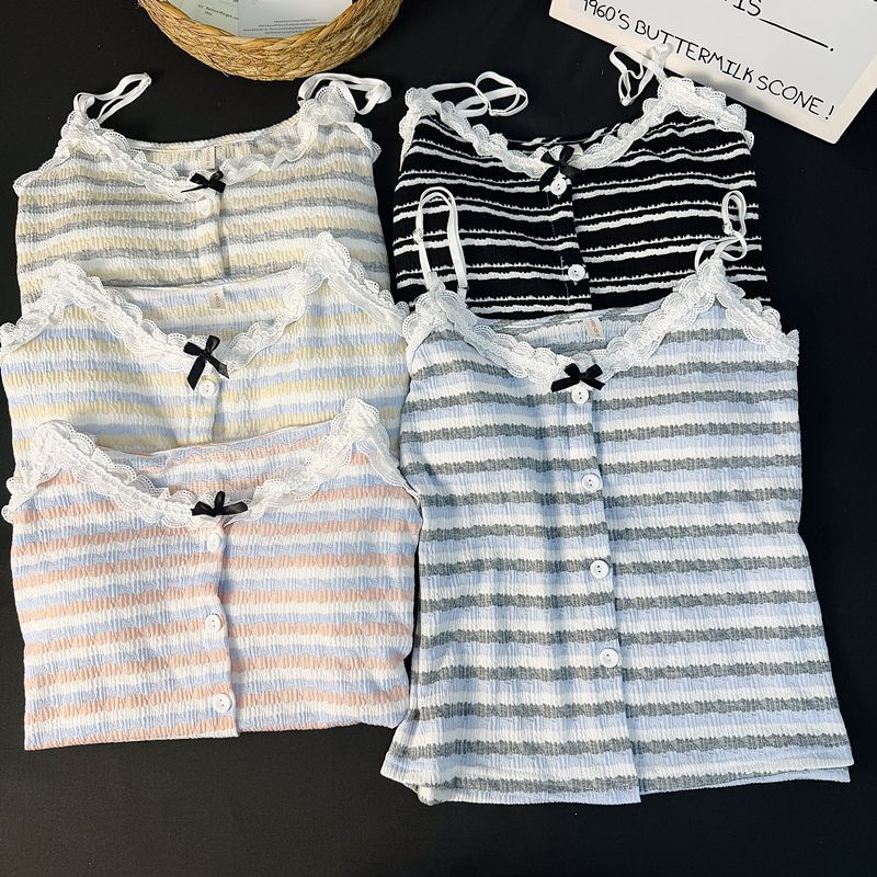 Pijama de mujer de verano con cojín de pecho, pantalones cortos de cabina sexy puros, rayas delgadas sin mangas, set de ropa de verano