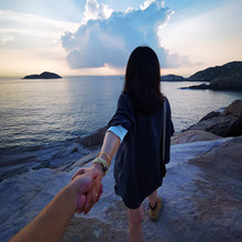 新款通勤OL撞色黑白条纹印花中长款系扣真丝衬衫女 宽松长袖衬衣