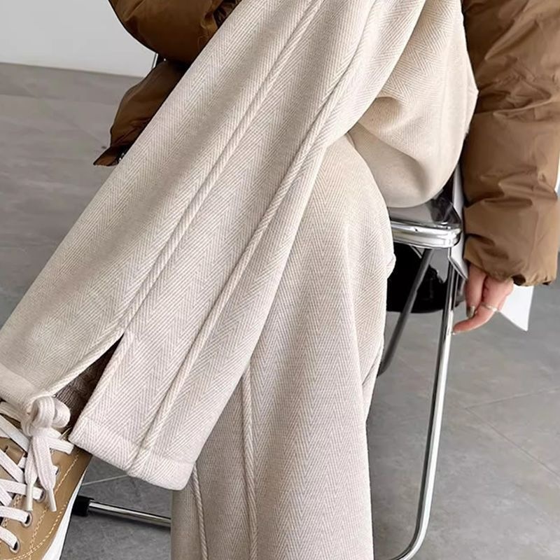 Autumn and winter plus-size plus-thickened fleece wide-leg pants for women, woolen split straight narrow banana pants