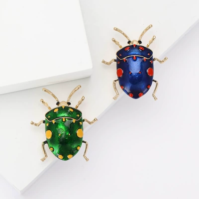 Yaxa sancaqları Stinky Butt Bug Brooch Simple