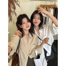 韩系拼接蕾丝边V领长袖衬衫秋季新款宽松中长款小众别致开衫上衣