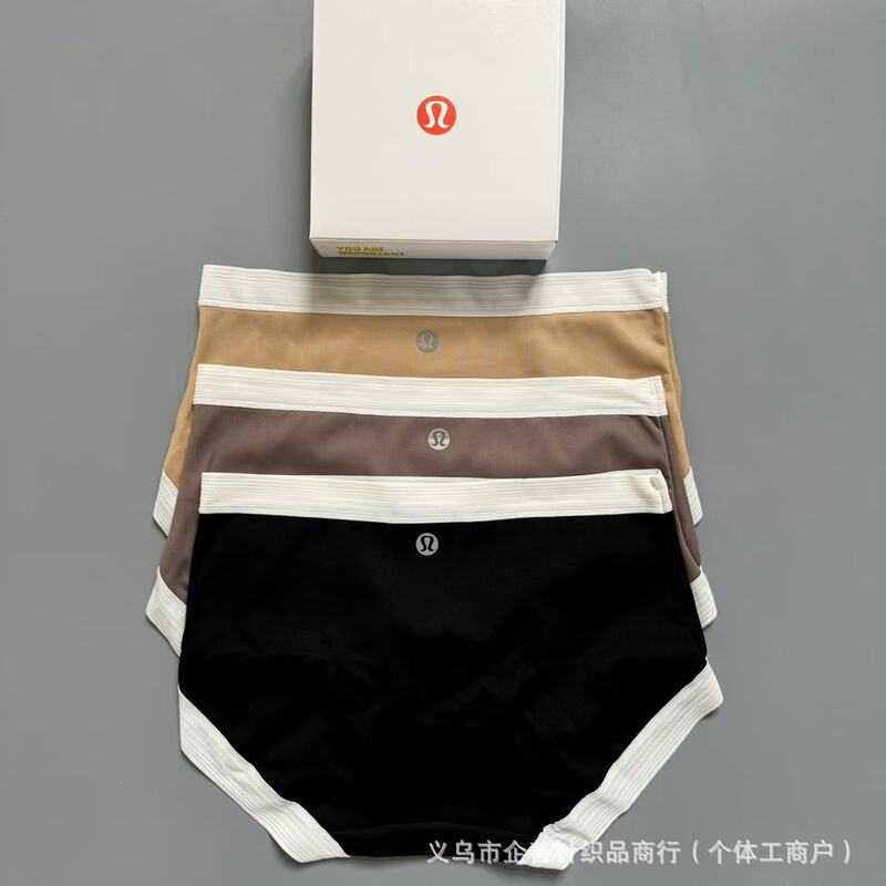 女性lulu下着の中で腰の全綿の股の通気性の肌の女性の三角のズボンの露は3つの箱の底のズボンのAB項を現します。|undefined