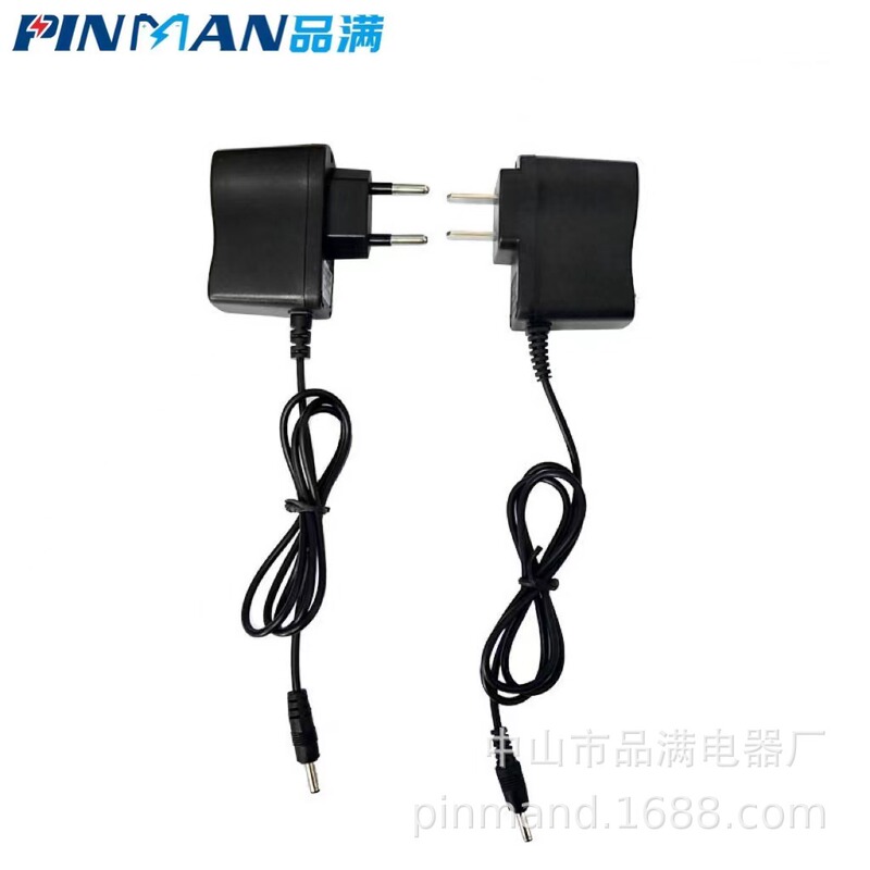 Strong light flashlight charger 3.7V 18650 lithium battery charger headlight flashlight 4.2V charger Strong light flashlight charger 3.7V 18650 lithium battery charger headlight flashlight 4.2V charger