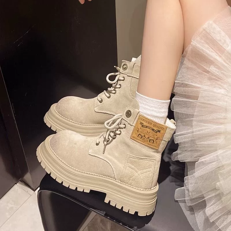 Martens, non-slip low boots English style, Spring/Fall 2024 model