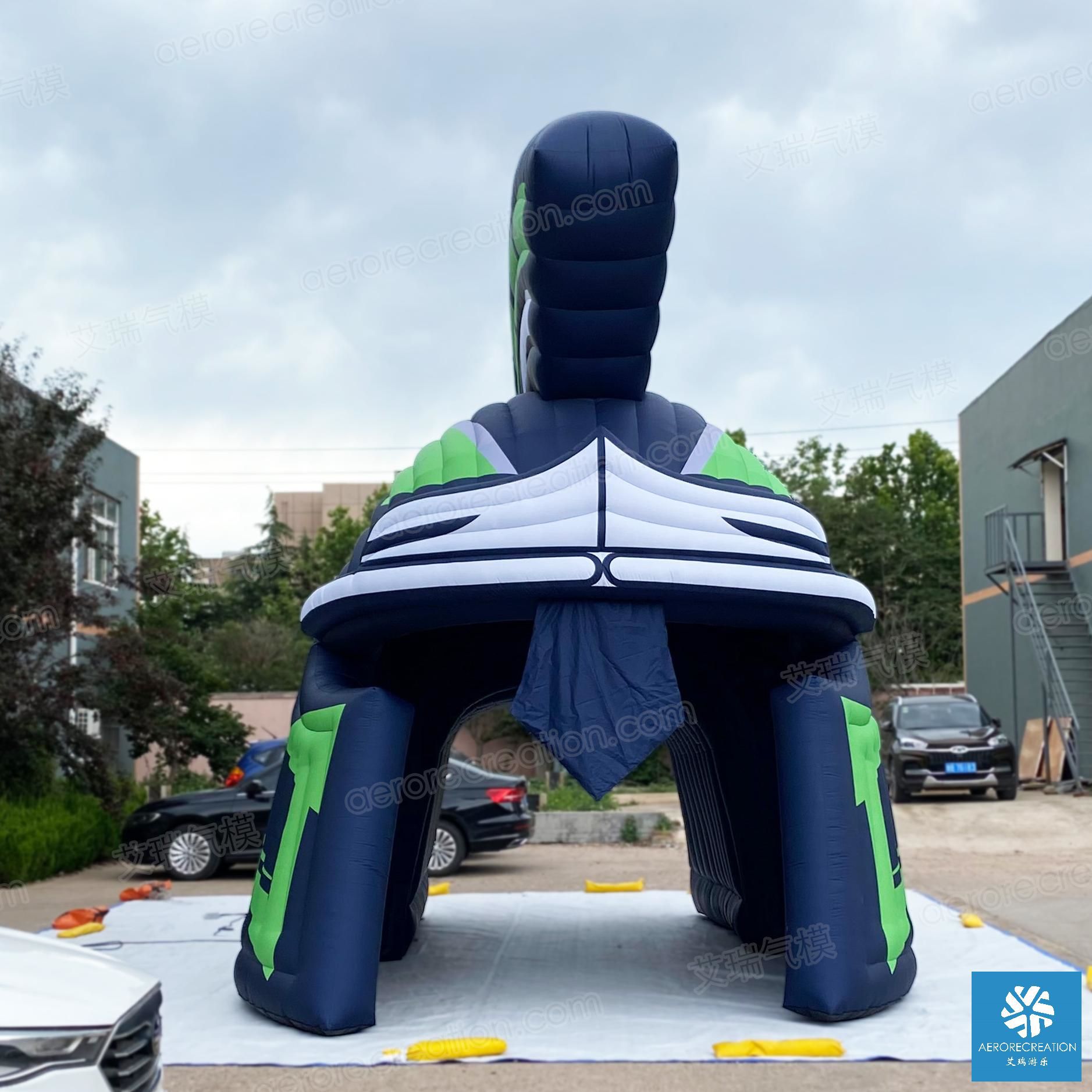 【厂家直销  批量发货】长6.9m 绿色斯巴达通道充气气模印字条幅