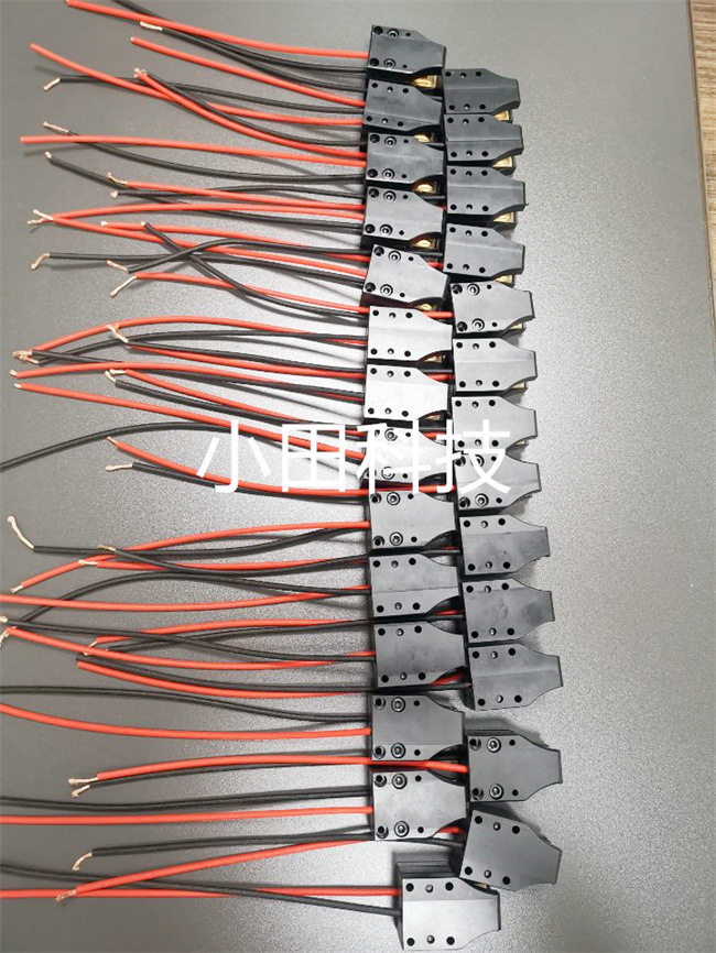 厂家供应AGV充电刷头 AGV智能充电AGV自动充电桩 AGV充电刷块刷板