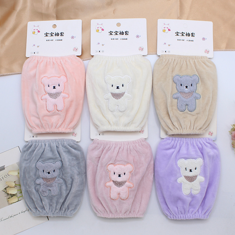 New Children's Cartoon Embroidered Cute Bear Sleeve Warmers for Autumn and Winter, Super Cute Velvet Sleeve Warmers Wholesale New Children's Cartoon Embroidered Cute Bear Sleeve Warmers for Autumn and Winter, Super Cute Velvet Sleeve Warmers Wholesale