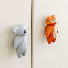 北欧かわいい小考引き手子供部屋漫画陶磁器戸棚扉たんす引き出し戸棚扉ins取っ手