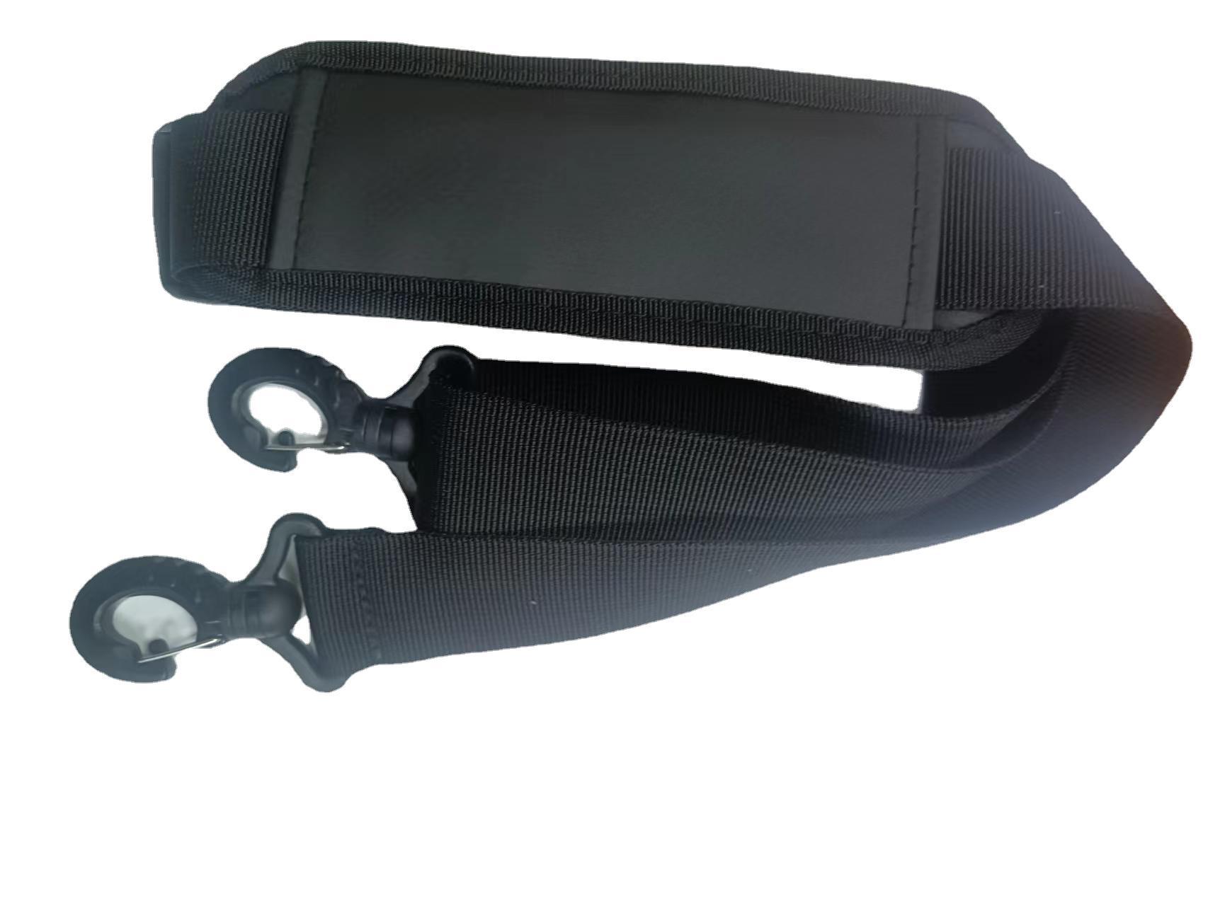 블랙 38*130mm 고무 개 버클 가죽 어깨 패드