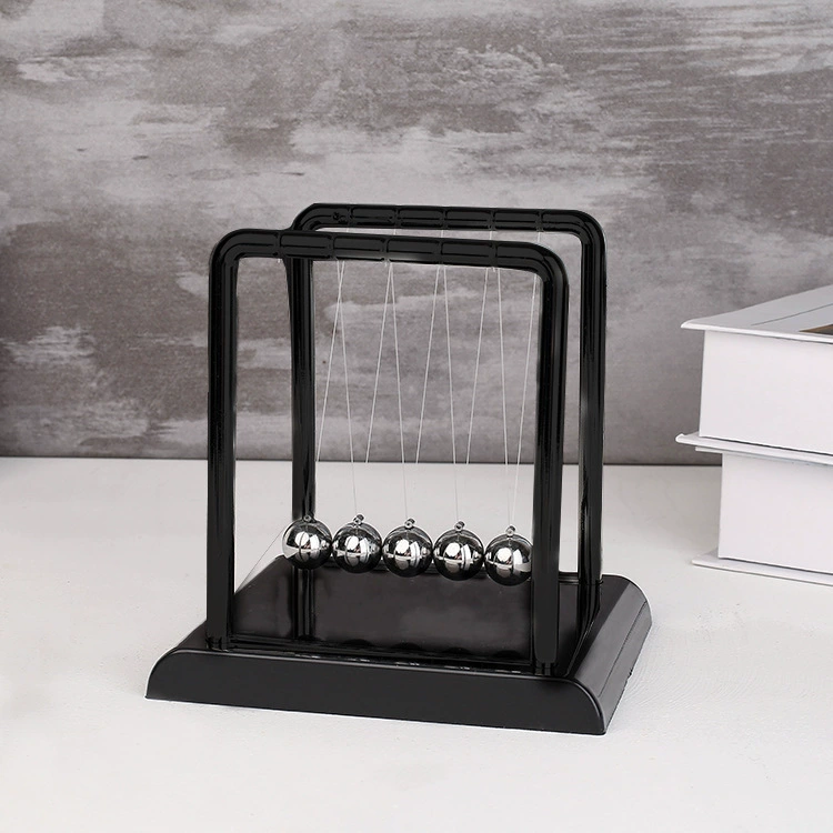 Newton's Cradle Desk Toy — Pendulum Ball Desktop Ornament, Metal Frame, 9×7.5×9.5 cm