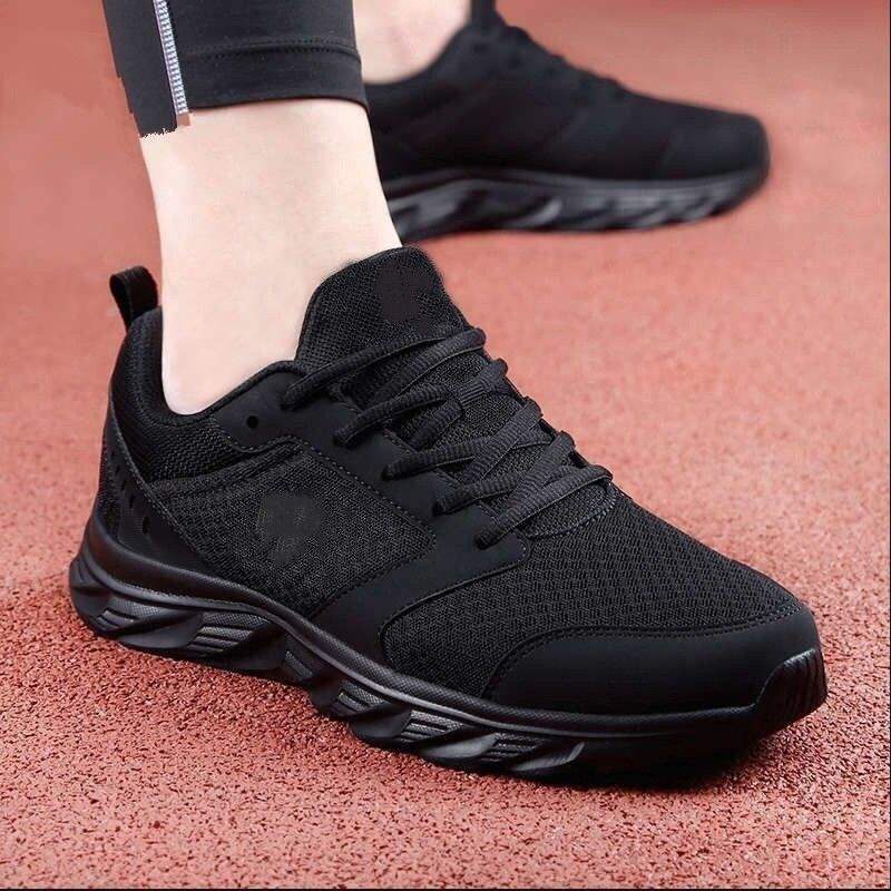 Brand Running Mesh Breathable Men's Shoes All Black Work Shoes Waterproof Non-Slip Sports Shoes Summer Shoes