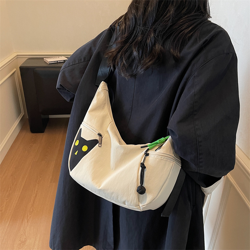Oxford Cloth Women 2025 New Fashion Single Shoulder Large Capacity Crossbody For Class And Commute Dumpling Bag_voghion.com