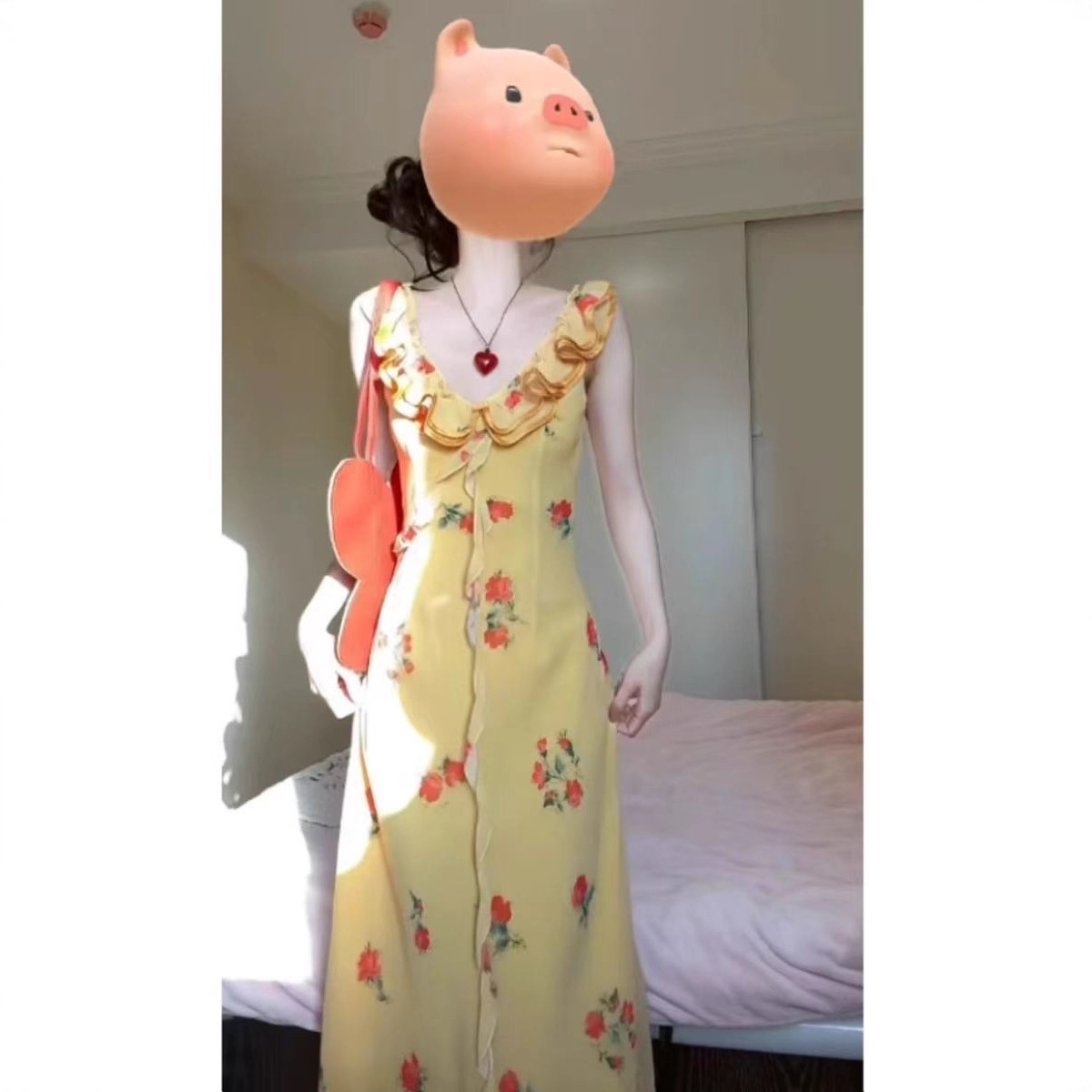 Yellow Lotus Leaf Beautiful Floral Suspender Dress Women's Summer Vacation French Summer Temperament Beach Fishtail Dress_ecoleips.com