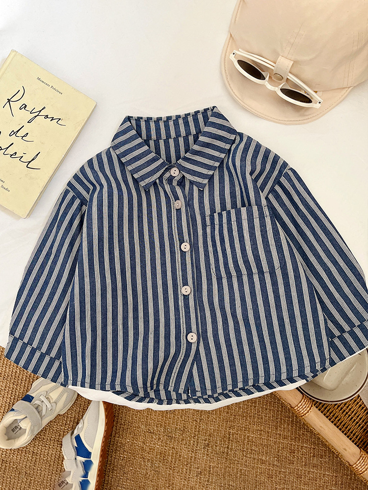 Camisas para niños de estilo coreano para primavera y otoño, nuevas camisas a rayas elegantes para niños, tops modernos y versátiles para bebés y niños pequeños.