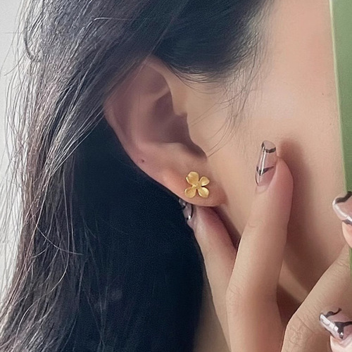 3D Gardenia Earrings for Women - Fresh and Natural Country Style Daily Fashion Ear Accessories - Versatile and Unique Design for Easy Piercing