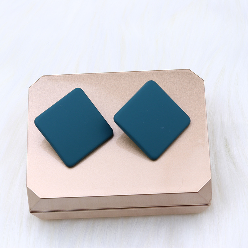 10g Weight Ear Studs Classification 1 Pair Quantity Daily Occasion Acrylic Material Geometric Pattern Women'S Gender Stoving Varnish Design Simple Style Style 1 Pair Simple Style Geometric Stoving Varnish Arylic Ear Studs 1