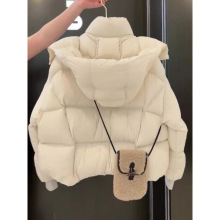 冬季羽绒服女2025新款上档次年轻漂亮面包服高级感好看短款外套