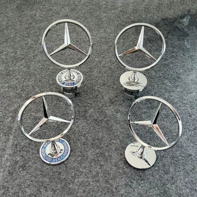 Mercedes-Benz emblem for the hood, suitable for E300, LS350, C200, and LC180 models; a universal emblem for all Mercedes-Benz vehicles