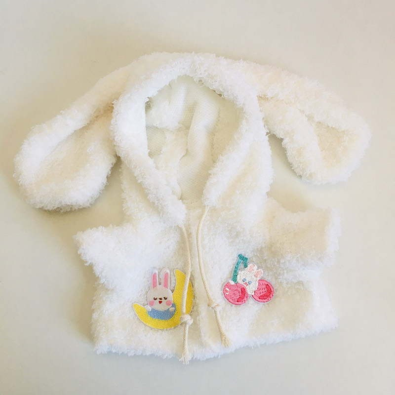 白兔耳连帽衣