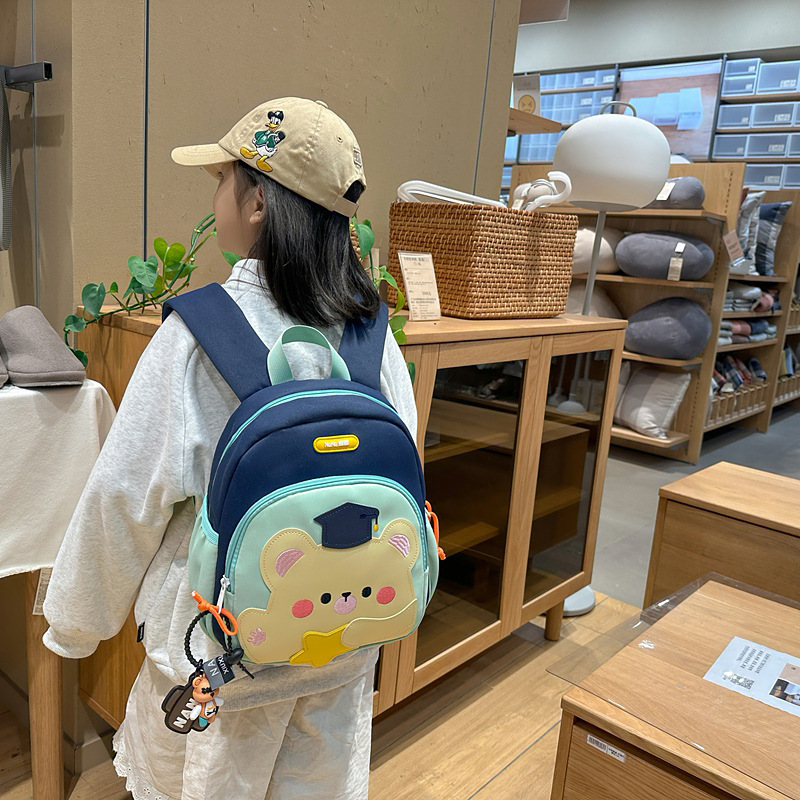 2025 nueva mochila de jardín de infantes oso ligera mochila de espalda para niños 3 - 6 mochila anti-perdida para niños y niñas 5