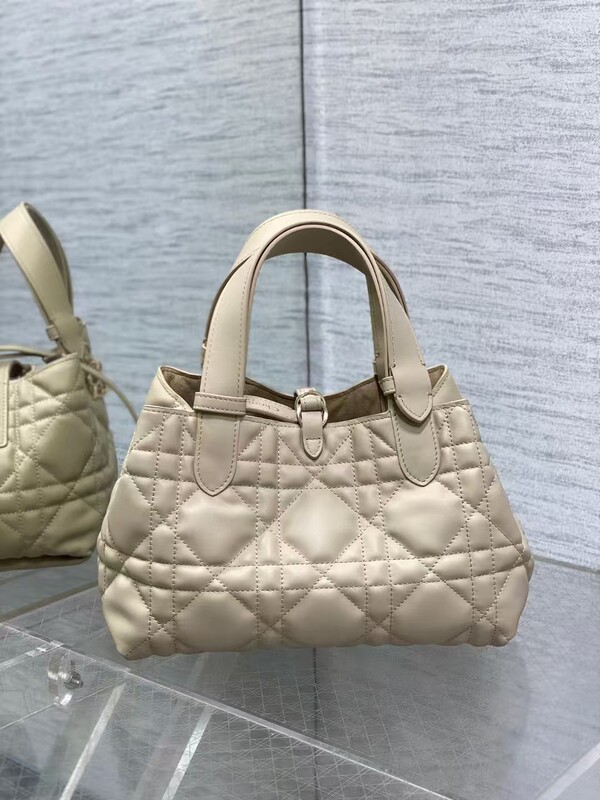 D's インディアントートバッグ Toujours 本革 ハンドバッグ レディース ショルダー 脇 ダイヤモンド トートバッグ 大容量 通勤|undefined