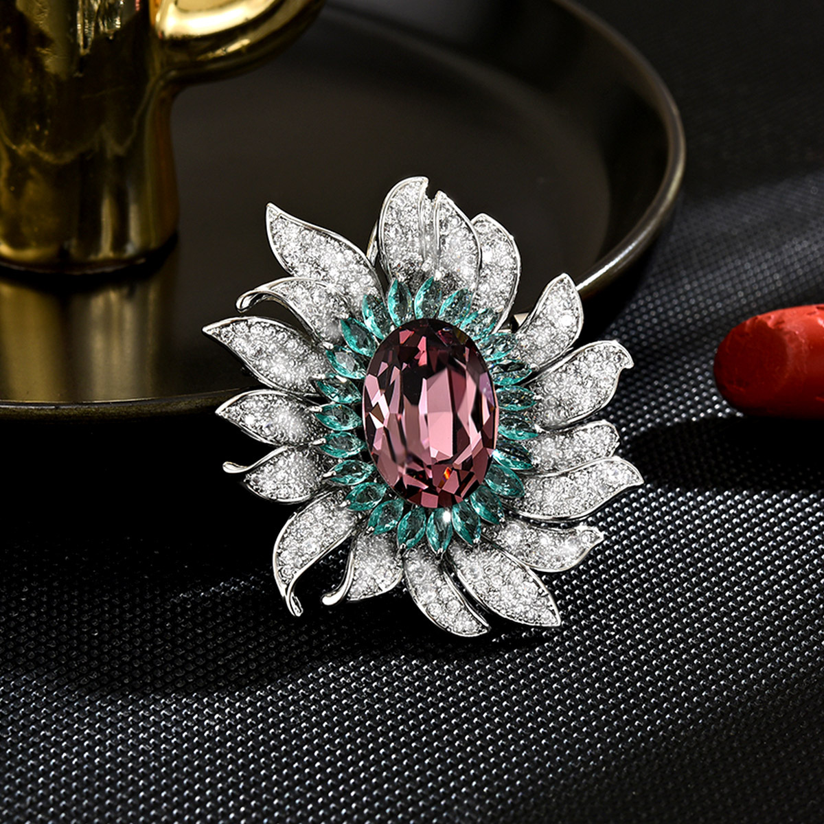 Elegante Sonnenblumen Brosche Für Damen Herbst Winter Mode_voghion.com