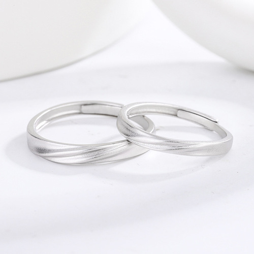 S925 sterling silver matte frosted texture couple rings for men and women, a pair of Mobius rings, student hand jewelry