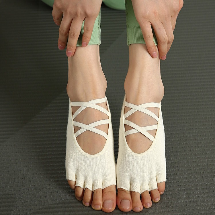 Yoga socks women's professional anti-slip socks Pilates socks women's boat socks indoor fitness floor socks straps do not fall off