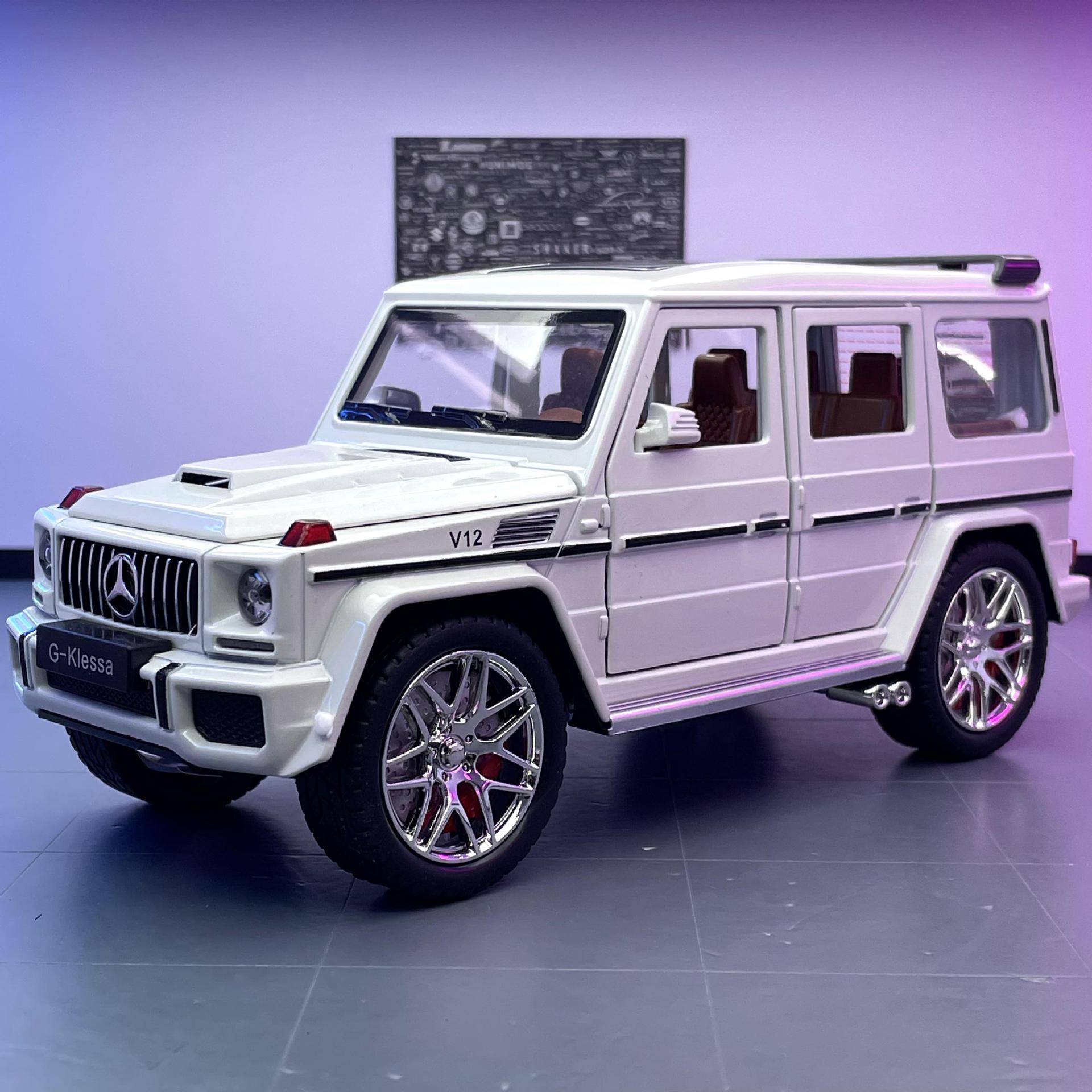 Modelo de coche de aleación de coche 1:24 Big Ben G63 Big G Tire hacia atrás sonido con luz juguete off-road vehículo modelo de música Decoración