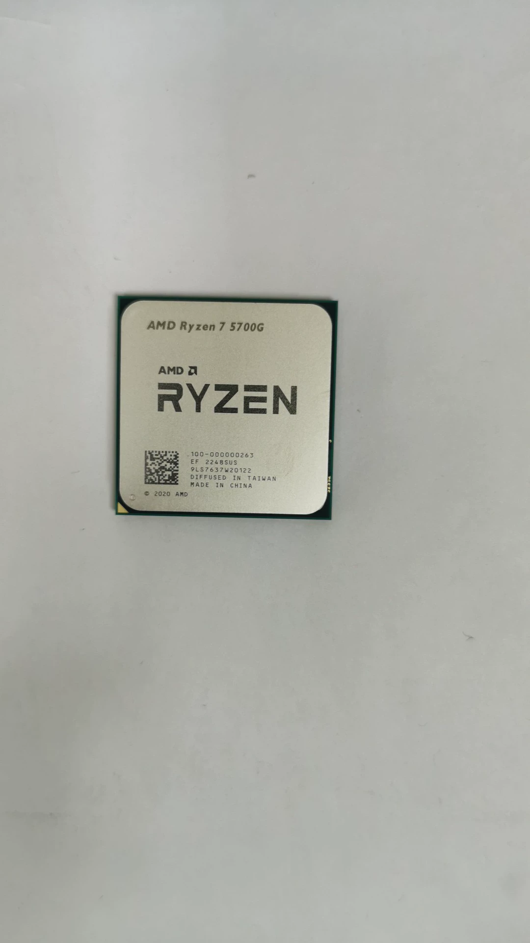 Процессор AMD Ryzen 7 5700G, без упаковки, 8 ядер 16 потоков, 3.8 ГГц, 65 Вт, сокет AM4