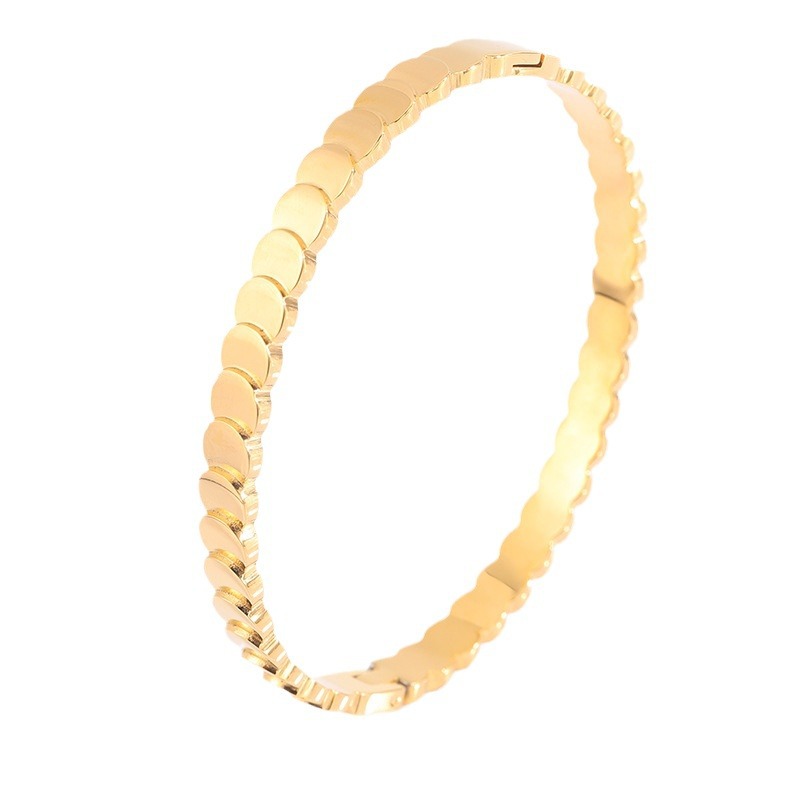 Brazalete de acero de titanio de moda transfronteriza para niñas de alto nivel de sensación de círculo moneda ligera pulsera de lujo pulsera de pop europea y americana