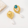 Universal earrings from pearl, European style