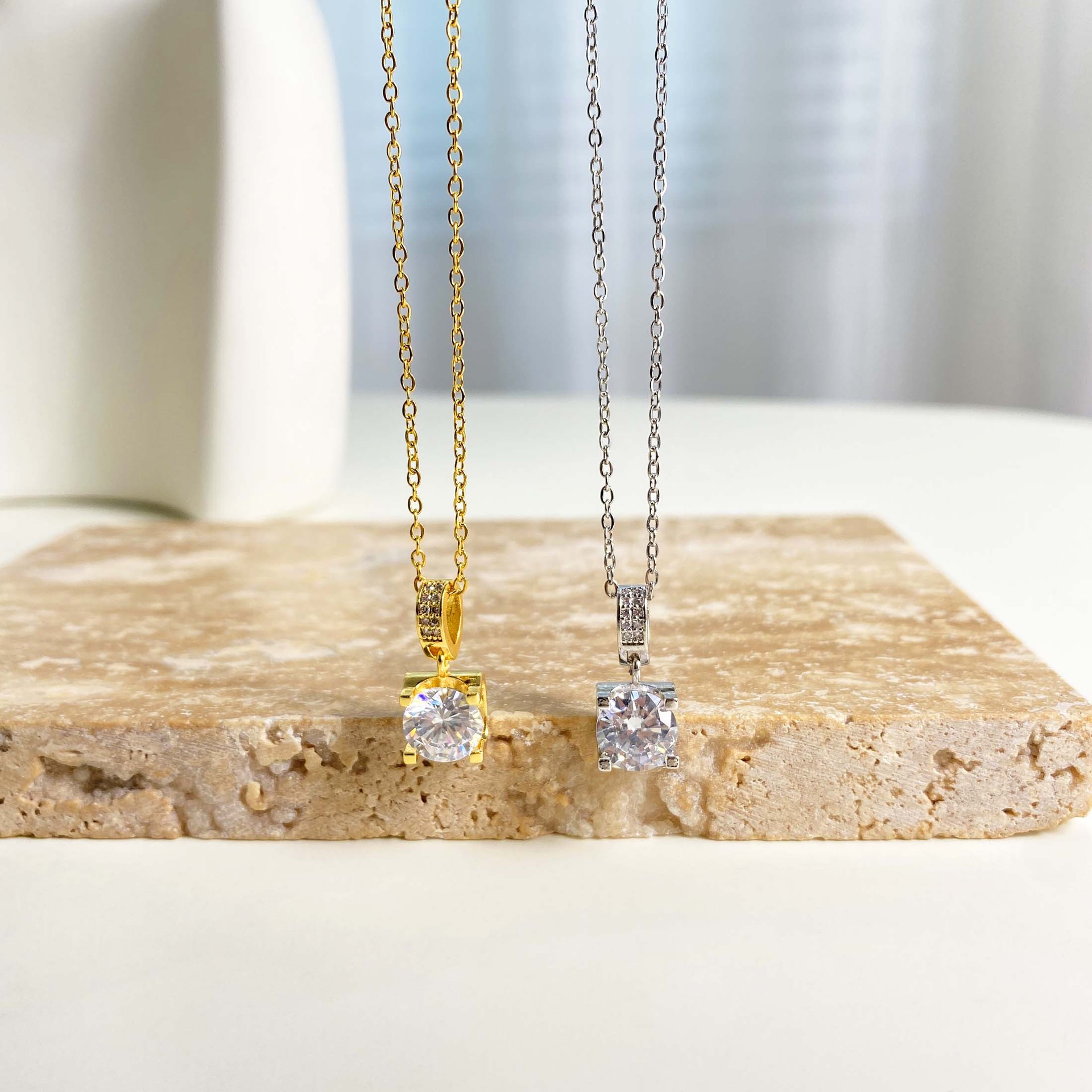 Titanium Steel Material Wholesale Jewelry Casual Elegant Streetwear Geometric Titanium Steel Zircon Plating Pendant Necklace