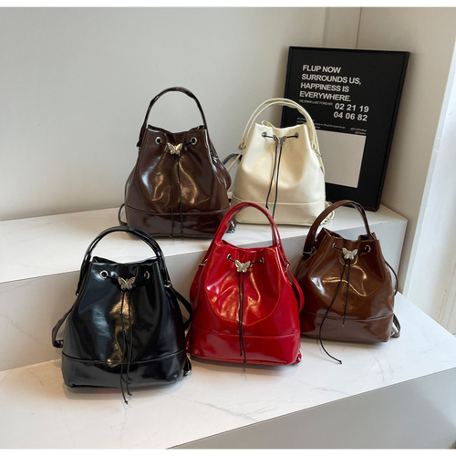 Korean Style Fashion Dual Shoulder Bag for Women, Trendy Summer Single Shoulder Bag, High-Quality, Versatile, Stylish, Underarm Water Barrel Bag