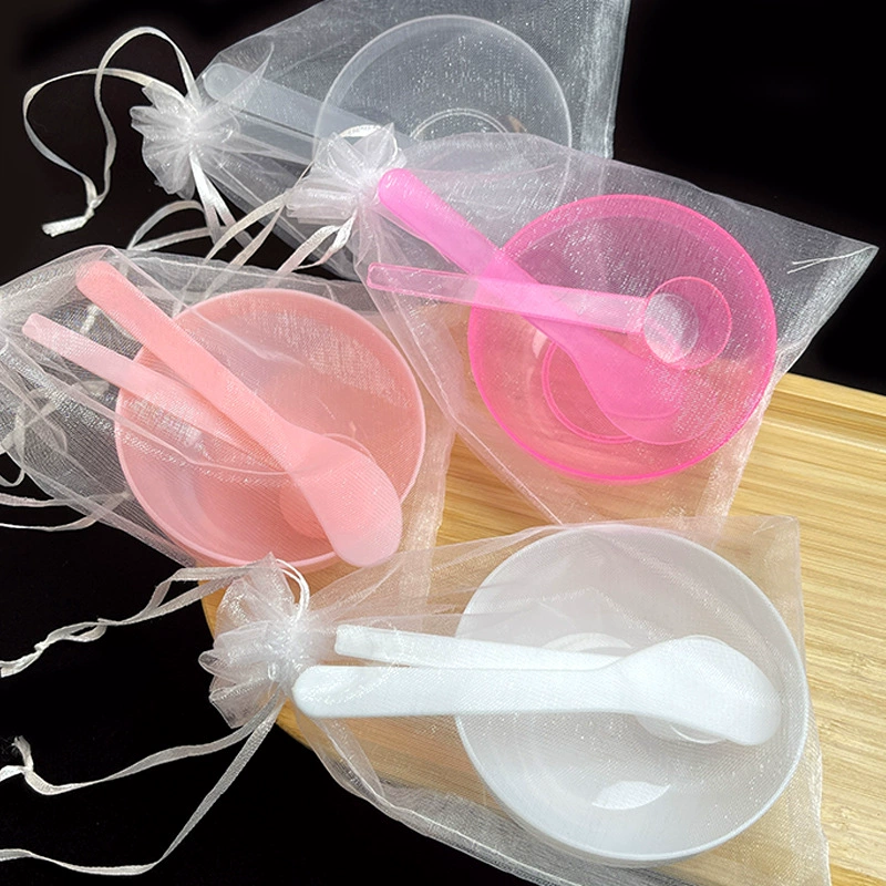 Plastic face mask, cosmetic set in gift box for skin care, 3 piece set