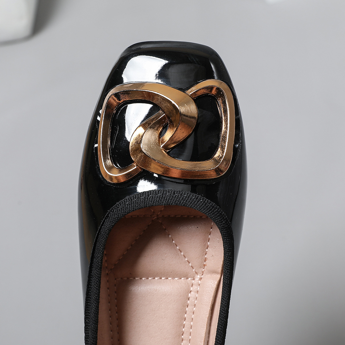 Cross-border Women's Ballet Flats 2026 New Model, Shallow Soft-soled Flat Square-toed Versatile Large-size Loafers_vogvips.com