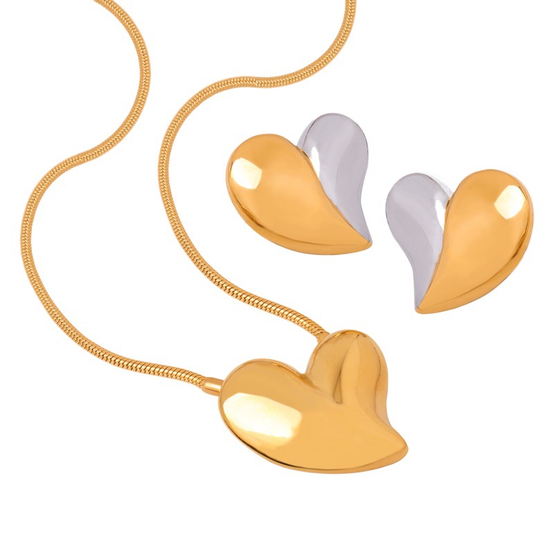 Estilo francés de acero dorado de color de dos colores de costura colgante de amor Cadena de hueso de serpiente de titanio traje de joyería de acero ins pendientes de estilo frío