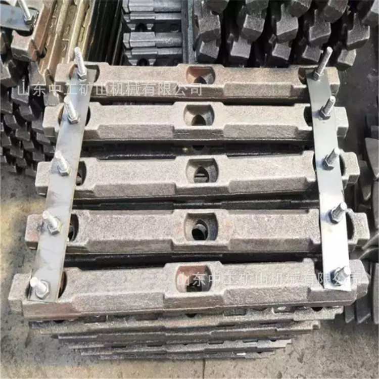 中工厂家直供40T刮板机配件 矿用91S-02刮板横梁 40Cr材质
