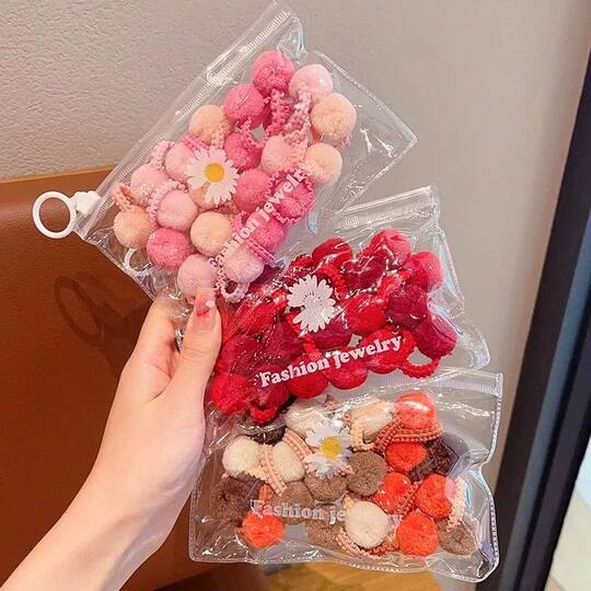 Children's hair band cute baby autumn and winter hair ball hair rope braid plush ball small rubber band Small pull hair rope