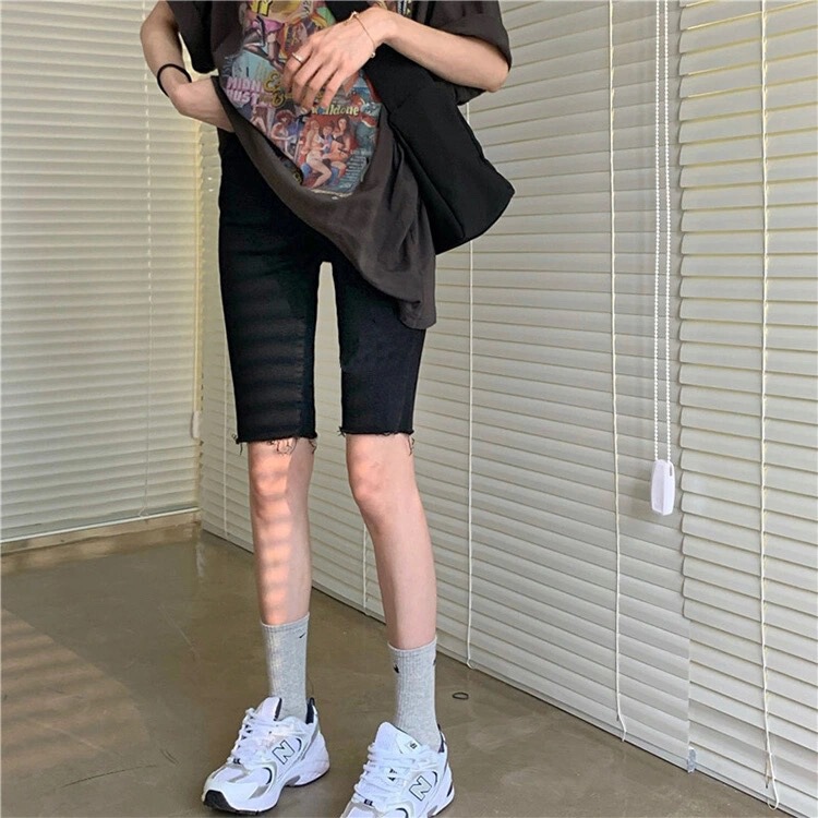 Three-Color Maternity 2025 Summer Denim Shorts Versatile Belly Support Pants for Outerwear Maternity Elastic Mid-Length Cycling Shorts