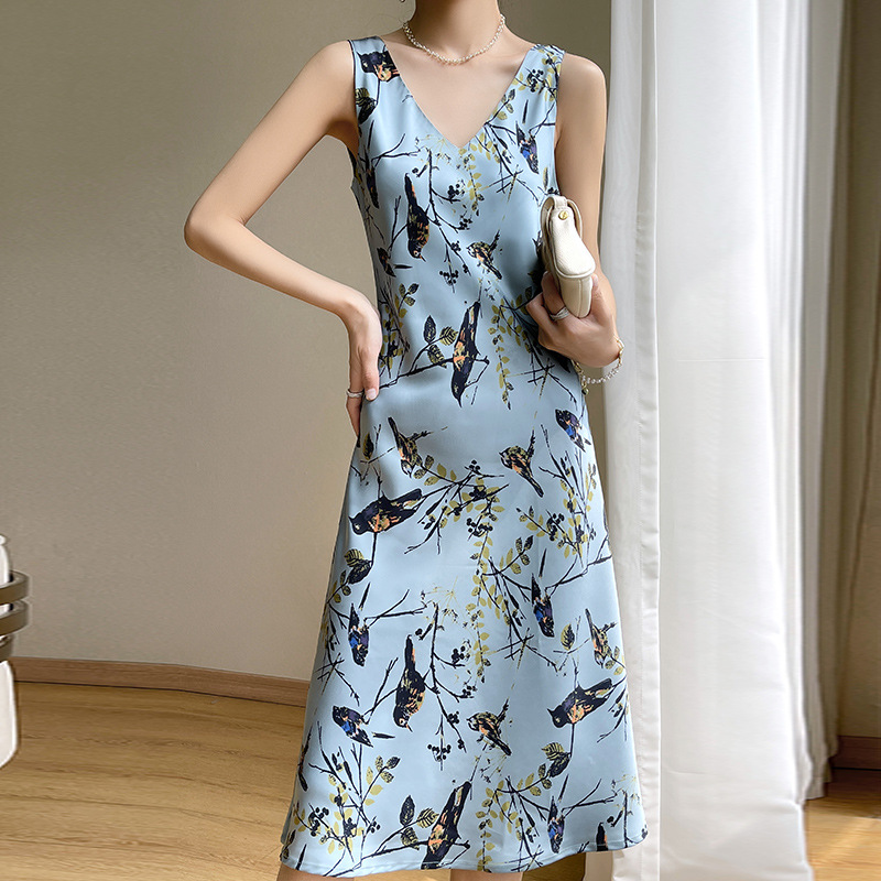 Silk spring summer fitted dress