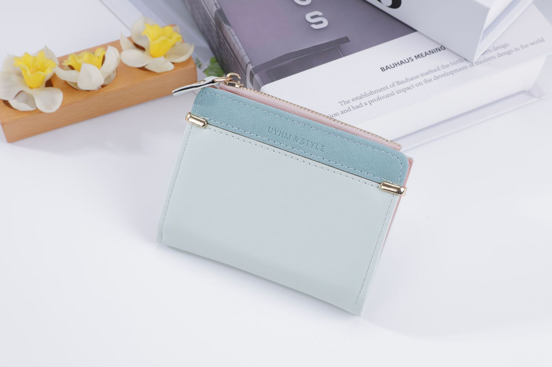 Nueva Cartera de cremallera de las mujeres corto simple moda generoso cambio certificado cartera suministro directo de fábrica en stock al por mayor