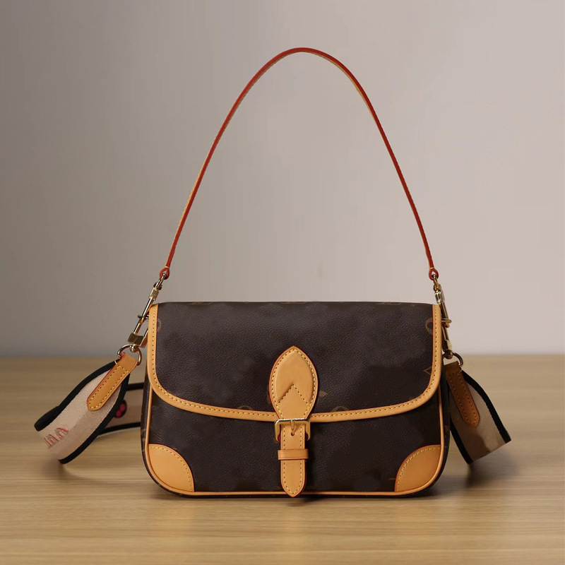 Diane French Baguette Bag High-End Version Original Label European and American High-End Single Shoulder Lv Louis ‍ ‍ Vuitton