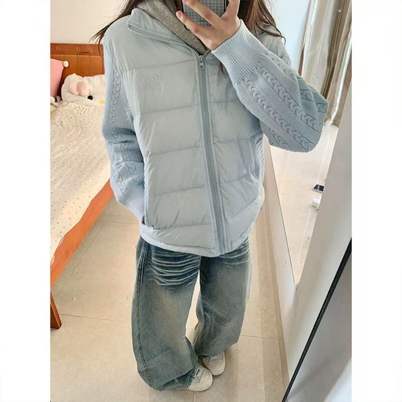 Korean-style petite fashion jacket with a gentle vibe, featuring spliced twist design, stand-up collar, cotton padding, warm and thick, with an atmospheric design Korean-style petite fashion jacket with a gentle vibe, featuring spliced twist design, stand-up collar, cotton padding, warm and thick, with an atmospheric design